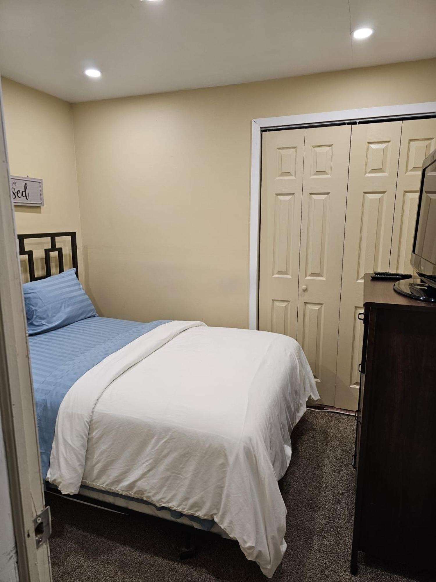 Beautiful C&c Homestay Elmont